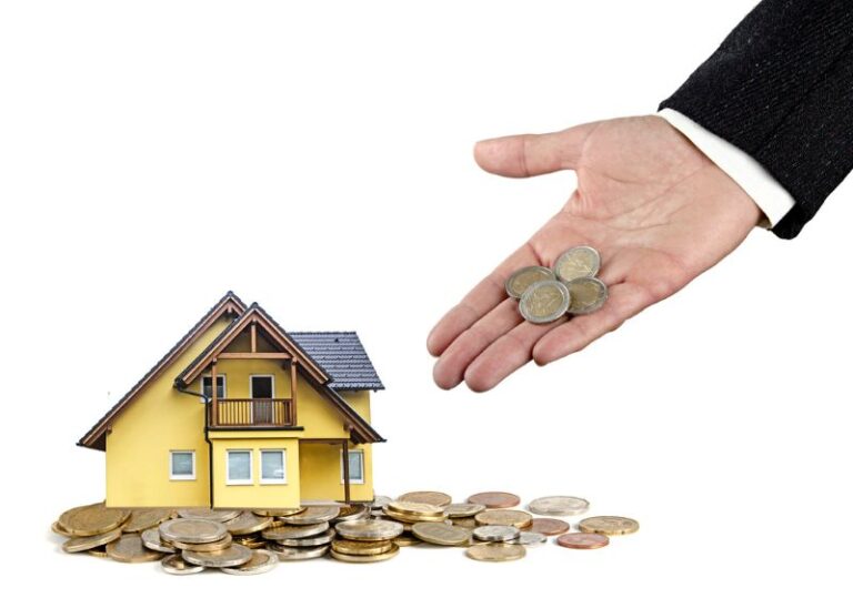 Navigating Inheritance: Understanding and Minimizing Taxes on Your Parents' House in Canada