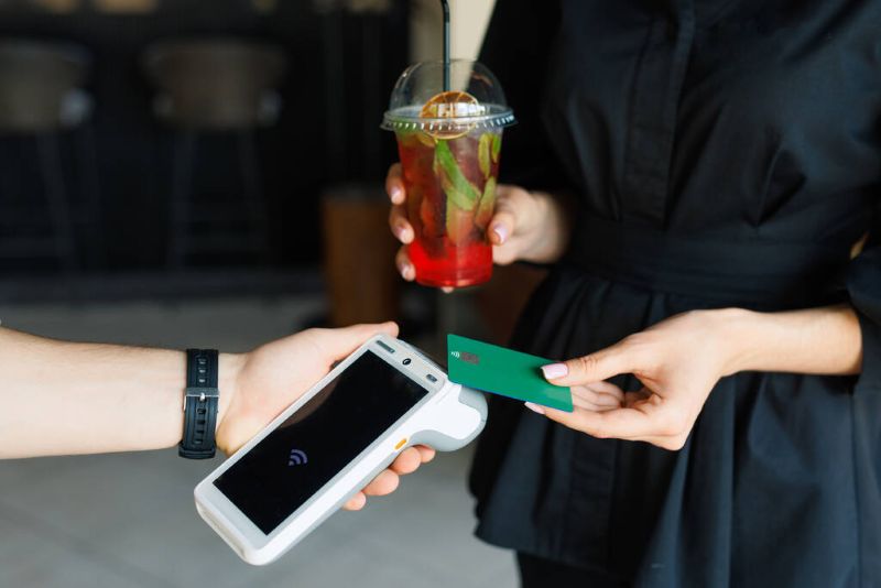 How Technology is Enhancing the Customer’s In-Store Experience