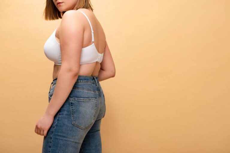 Best Bras for Large Breasts