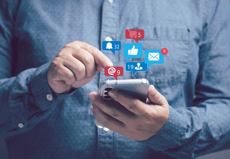 Unpacking the Impact of Social Media on Our Health