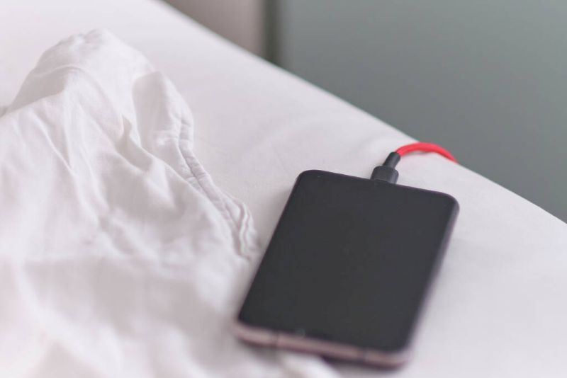 Reset Your Relationship With Social Media and Get More Sleep