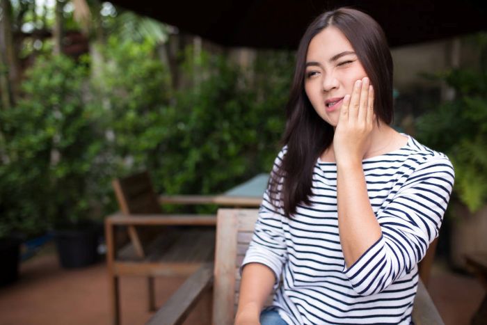 Steps To Take If You Get Sudden Toothache Out Of Nowhere Steps To Take If You Get Sudden Toothache Out Of Nowhere