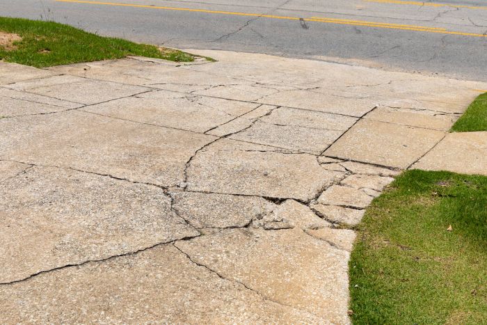 Repairing Large Cracks in Your Concrete Driveway: A Guide Repairing Large Cracks in Your Concrete Driveway: A Guide