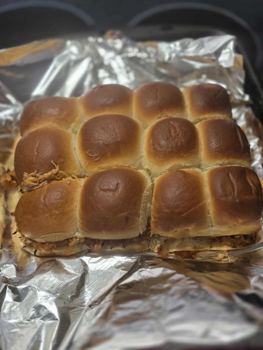 Pull-Apart Hickory BBQ Chicken Sliders