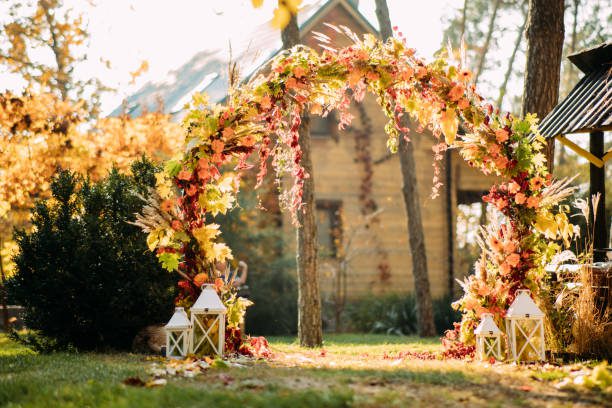 Your Ultimate Guide to a Beautiful Fall Wedding on a Budget