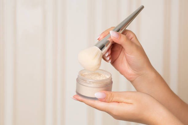 Why Mineral Makeup is Your Skin's Best Friend