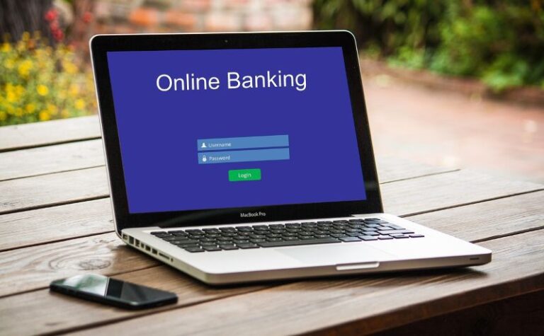 Your Parent-Friendly Guide to Digital Identity and Family Protection