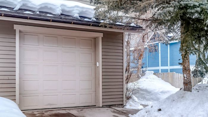 Why You Need To Prepare Your Garage Door For Winter