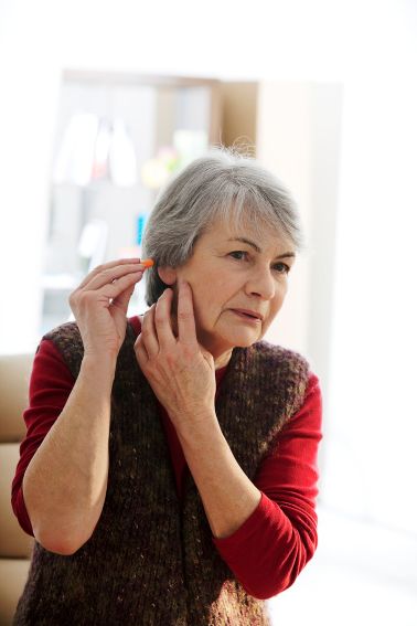 10 Ways to Manage Tinnitus: Finding Peace