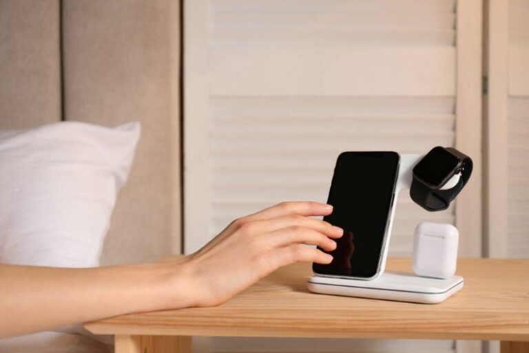 Does Charging Your Phone To 100% Ruin Your Battery?