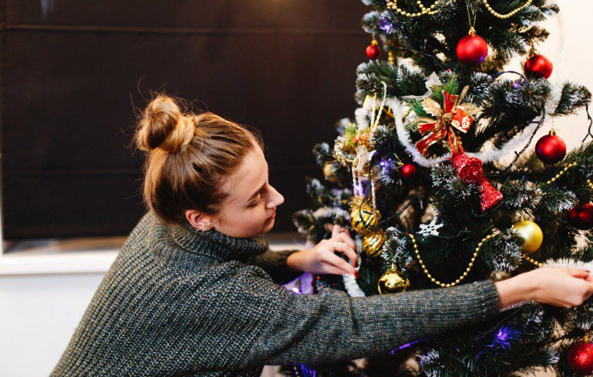  Blending Old and New for a Timeless Christmas