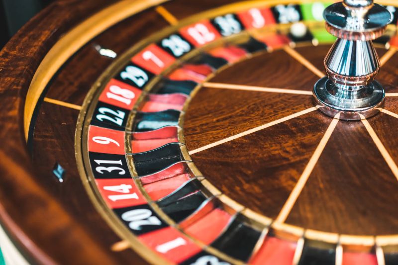 How Roulette Wheels Achieve True Randomness