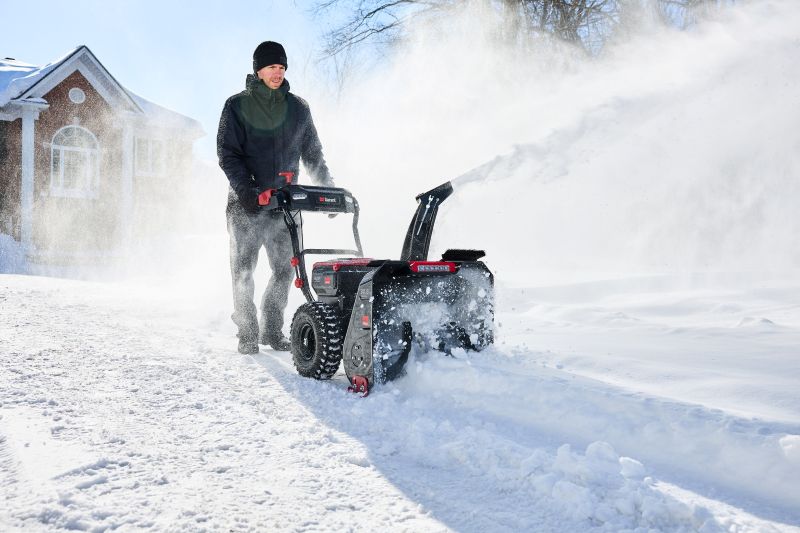 Garant Cordless Electric Snow Blowers Garant Cordless Electric Snow Blowers