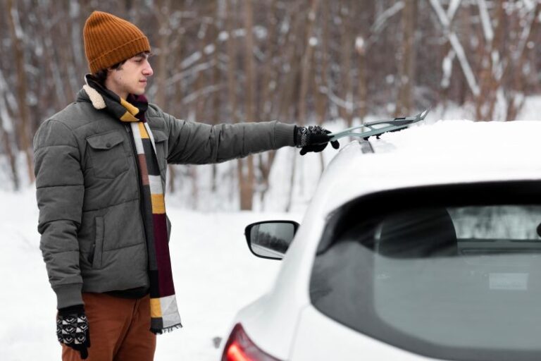 The Best Snow Brooms and Ice Scraper for Your Vehicle