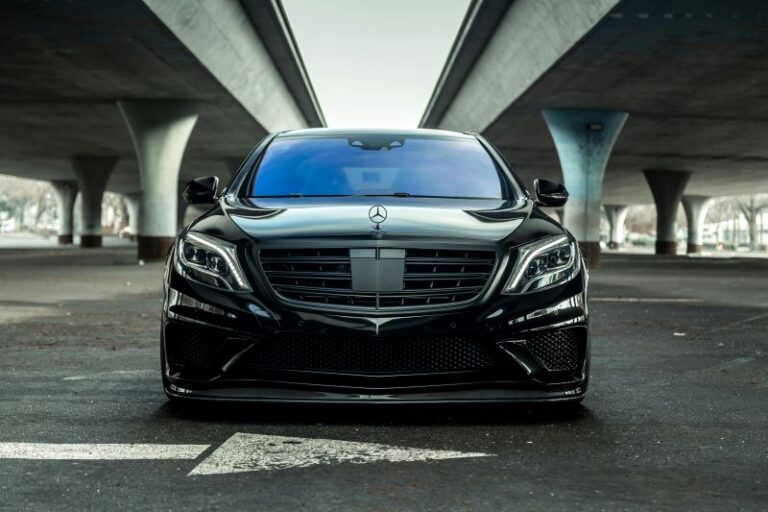 The Ultimate Guide to Finding the Best Luxury Car Rental