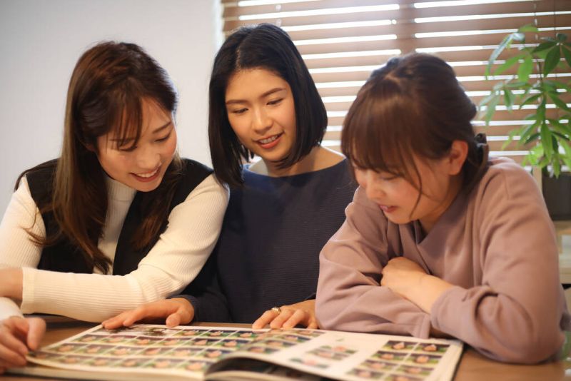 How Does Social Media Help You Stay Connected?