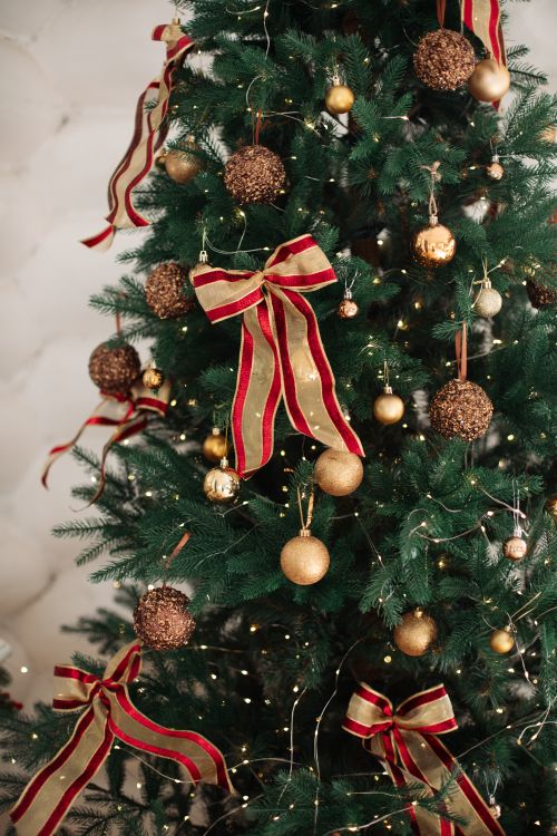 Nostalgic Christmas Decorations for Your Tree Nostalgic Christmas Decorations for Your Tree