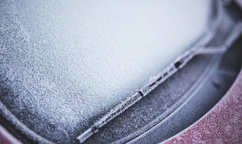 Safe Methods to Remove Ice from Your Windshield