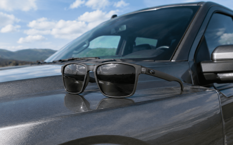 Best Sunglasses for Driving: Reduce Glare and Drive Safer