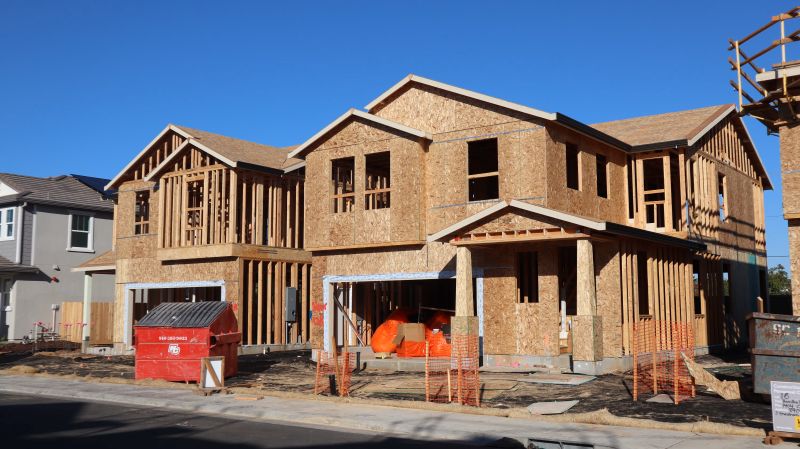 What Upsizers Need to Know Before Building a Larger Home