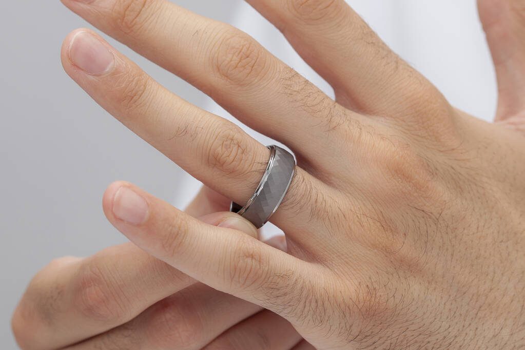 Tungsten, Titanium & Ceramic Rings: Ring Material Guide