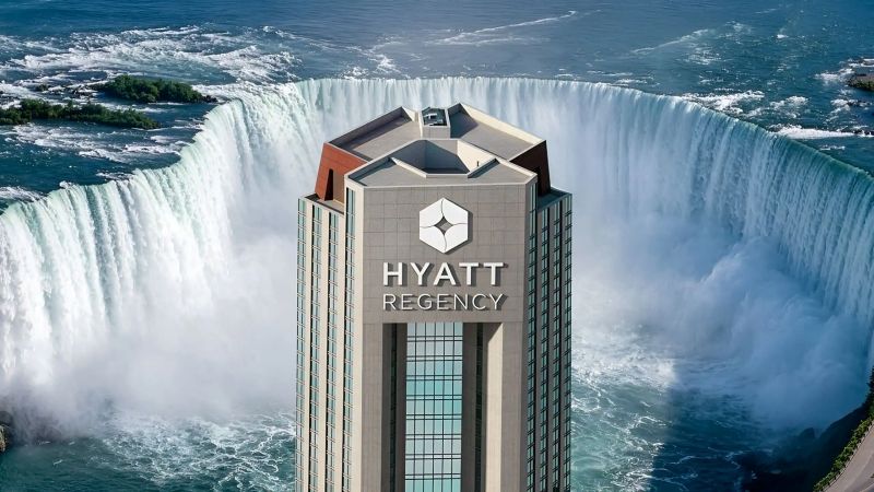 Best Hotel Loyalty Programs Canada: 2026 Guide & Comparison