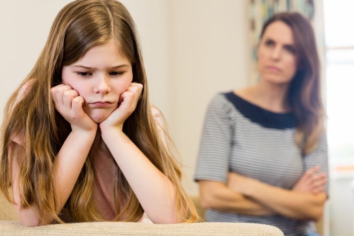 Intensive Parenting vs Healthy Parenting