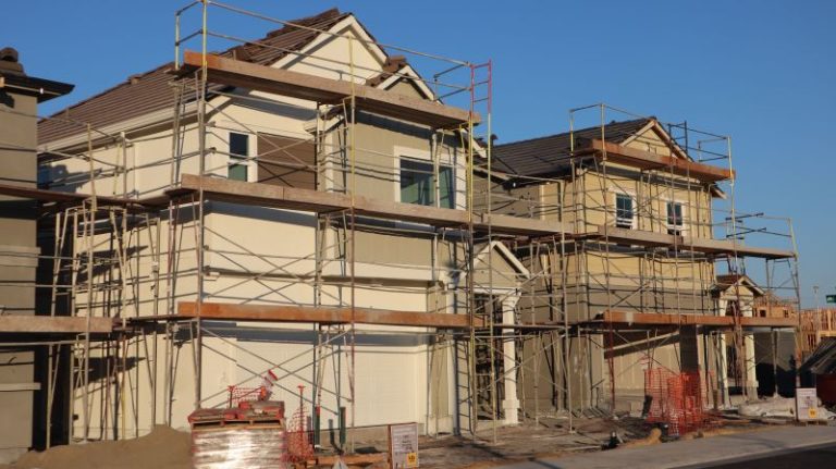 What Upsizers Need to Know Before Building a Larger Home
