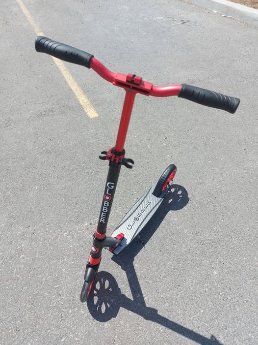 How to Choose the Right Scooter: A Buyer's Guide How to Choose the Right Scooter: A Buyer's Guide