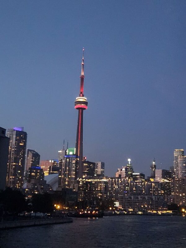 CNTOWER
