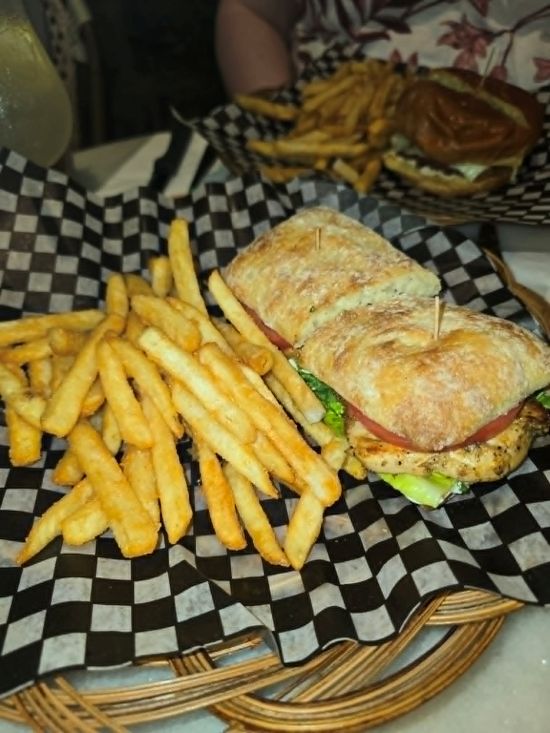 Comptoir 400: An Unexpected Montreal Gem Comptoir 400: An Unexpected Montreal Gem