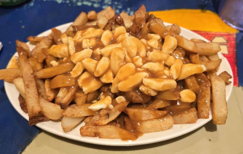 La Banquise: A Montreal Poutine Experience That Surprised Me La Banquise: A Montreal Poutine Experience That Surprised Me