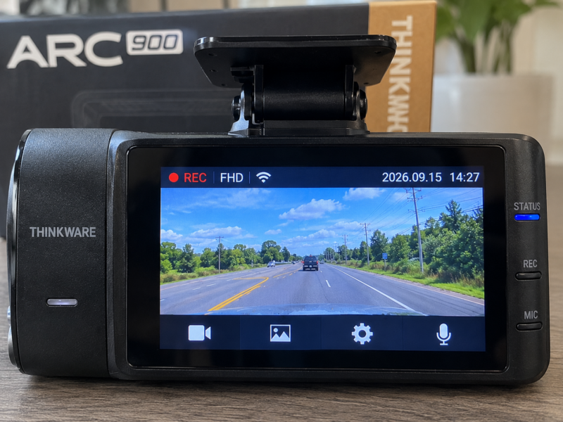 Thinkware ARC 900 Dash Cam Showcase Thinkware ARC 900 Dash Cam Showcase