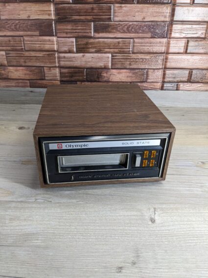8-Track Tapes: Music on the Move 8-Track Tapes: Music on the Move
