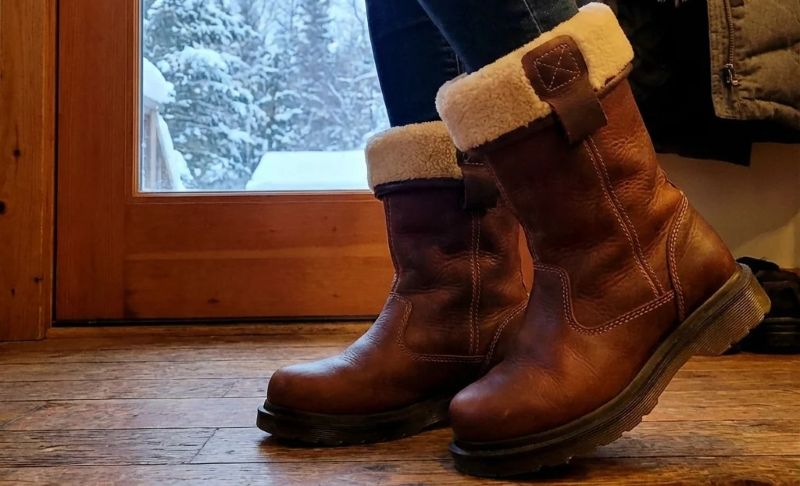 Shearling-Lined Winter Boots: What to Know Before You Buy