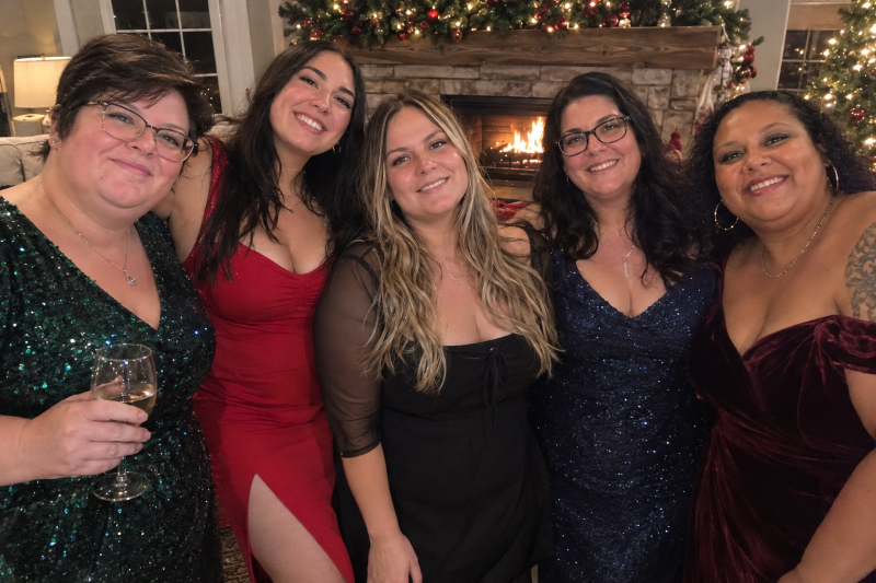 Flattering Holiday Party Outfits for Every Style Flattering Holiday Party Outfits for Every Style